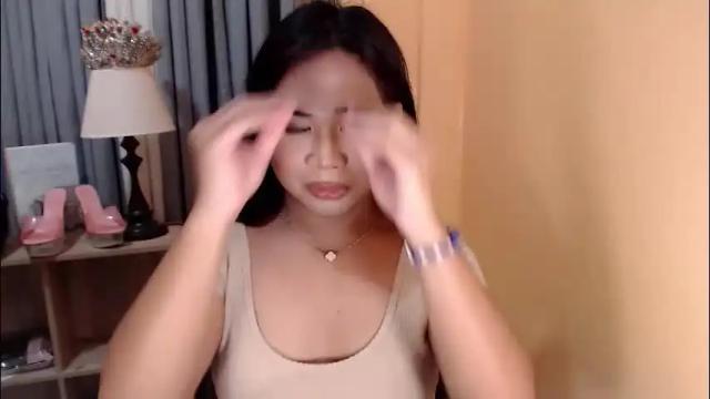Image 6 of sweet_hoelly Stream on Chaturbate on 2 months ago