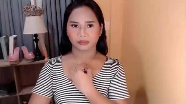 Image 7 of sweet_hoelly Stream on Chaturbate on 2 months ago