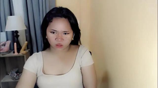 Image 11 of sweet_hoelly Stream on Chaturbate on 2 months ago
