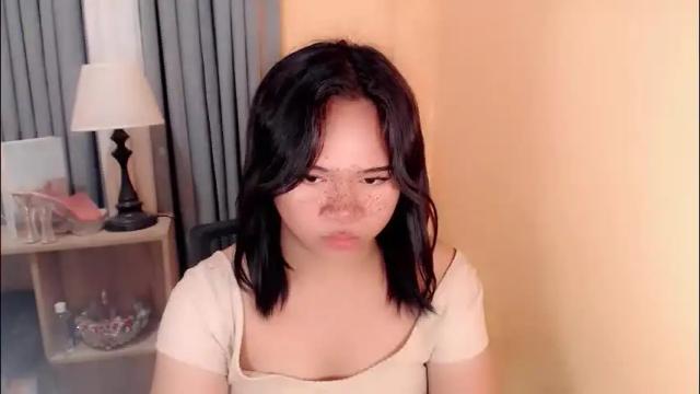 Image 10 of sweet_hoelly Stream on Chaturbate on 1 month ago
