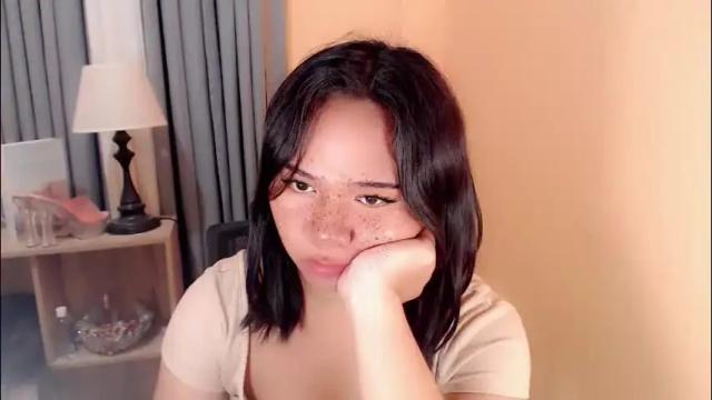 Image 8 of sweet_hoelly Stream on Chaturbate on 1 month ago