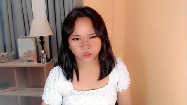 Image 11 of sweet_hoelly Stream on Chaturbate on 26 days ago