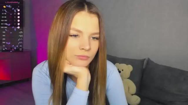 Thumbnail 2, sweet_idol's Stream at Chaturbate, 22 months ago