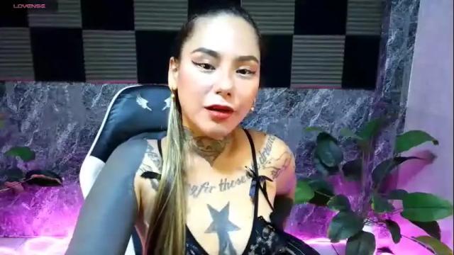 Image 2 of sweet_kittykatya Stream on Chaturbate on 4 days ago