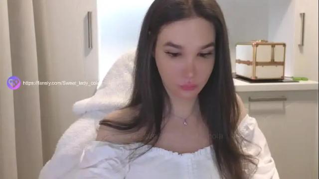 Image 12 of sweet_lady_cola Stream on Chaturbate on 14 days ago