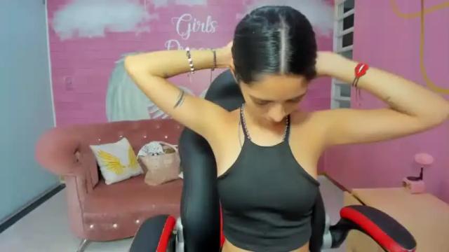 Image 3 of sweet_little_angel_ Stream on Chaturbate on 15 months ago