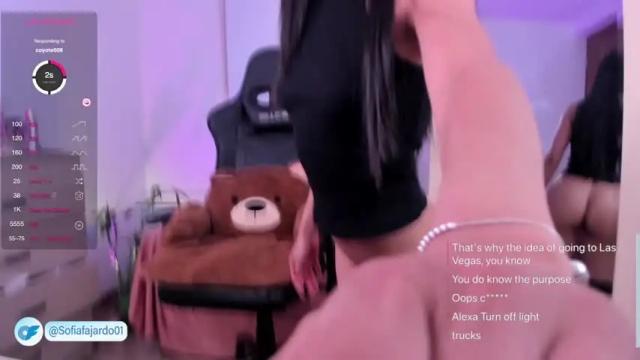 Image 10 of sweet_littleee Stream on Chaturbate on 12 months ago
