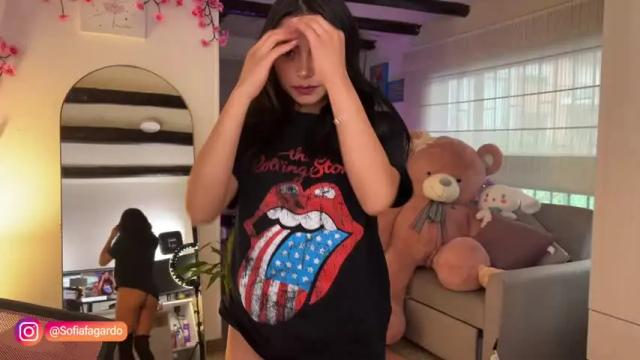 Thumbnail 1, sweet_littleee's Stream at Chaturbate, 10 days ago
