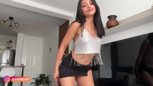 Thumbnail 3, sweet_littleee's Stream at Chaturbate, 2 months ago