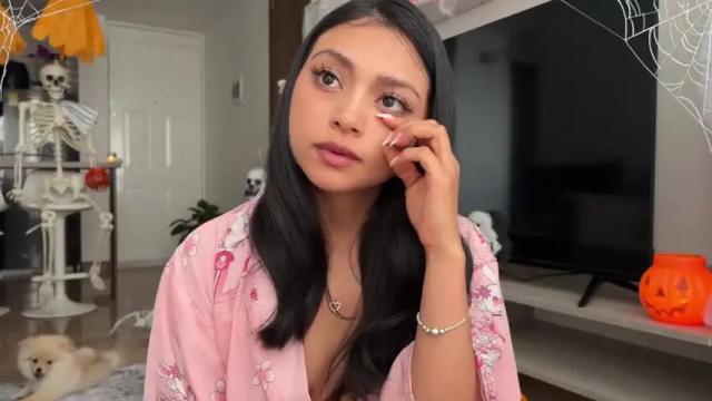 Thumbnail 1, sweet_littleee's Stream at Chaturbate, 3 hours ago