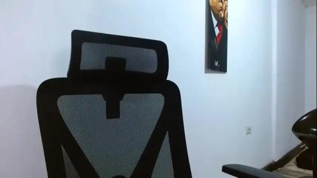 Image 3 of sweet_love_69_ Stream on Chaturbate on 2 months ago