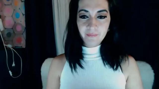 Image 6 of sweet_mekylats Stream on Chaturbate on 20 months ago