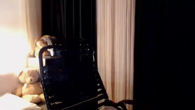 Image 2 of sweet_mekylats Stream on Chaturbate on 24 days ago