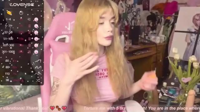 Image 8 of sweet_melissa133 Stream on Chaturbate on 14 months ago