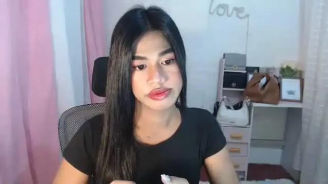 Image 10 of sweet_melonxxx Stream on Chaturbate on 3 days ago
