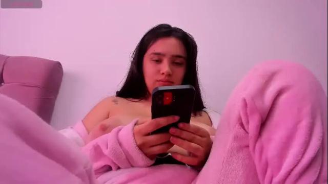 Image 8 of sweet_miiaa Stream on Chaturbate on 28 days ago