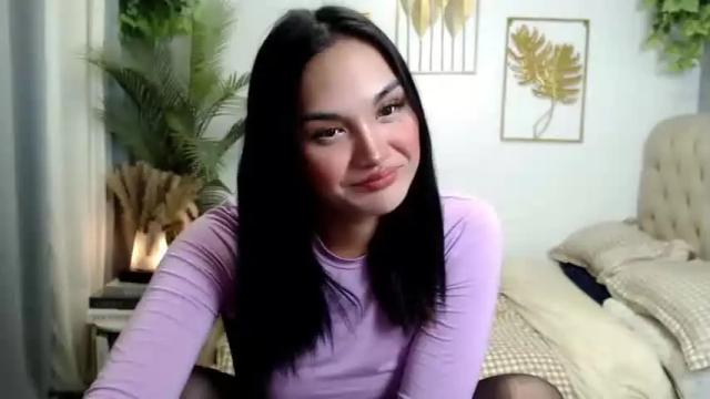 Image 6 of sweet_nicole4u Stream on Chaturbate on 19 months ago