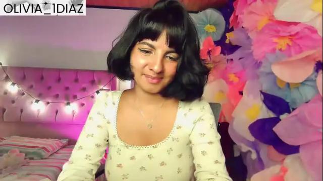 Image 10 of sweet_olivia1 Stream on Chaturbate on 29 days ago
