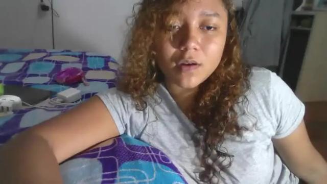 Image 4 of sweet_passi0n Stream on Chaturbate on 19 months ago