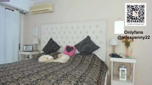 Image 12 of sweet_penny22 Stream on Chaturbate on 13 months ago