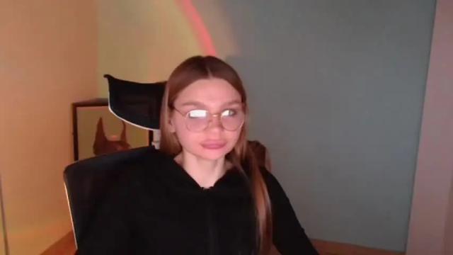 Image 10 of sweet_sabriina Stream on Chaturbate on 14 months ago