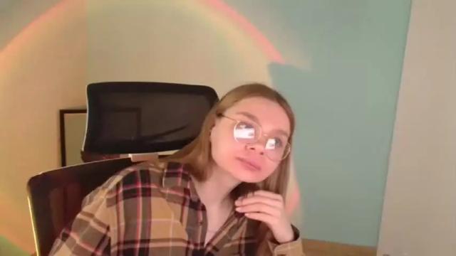 Image 10 of sweet_sabriina Stream on Chaturbate on 14 months ago