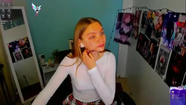 Image 3 of sweet_sabriina Stream on Chaturbate on 1 month ago