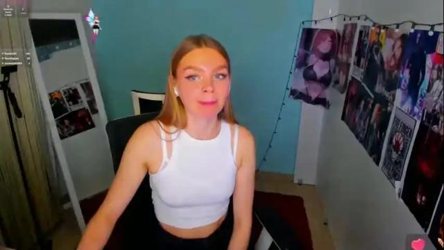 Image 10 of sweet_sabriina Stream on Chaturbate on 14 days ago