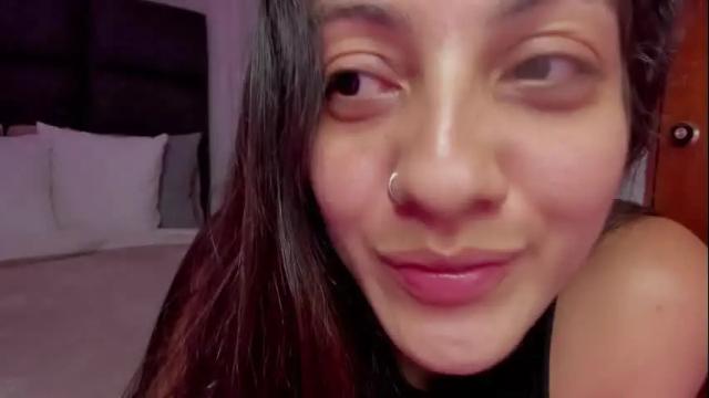 Image 12 of sweet_sara2 Stream on Chaturbate on 1 month ago