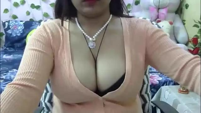 Image 3 of sweet_shivani Stream on Chaturbate on 1 month ago