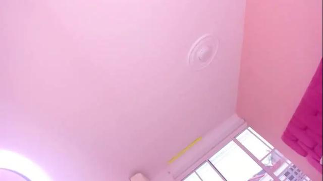 Image 3 of sweet_stacie Stream on Chaturbate on 27 days ago
