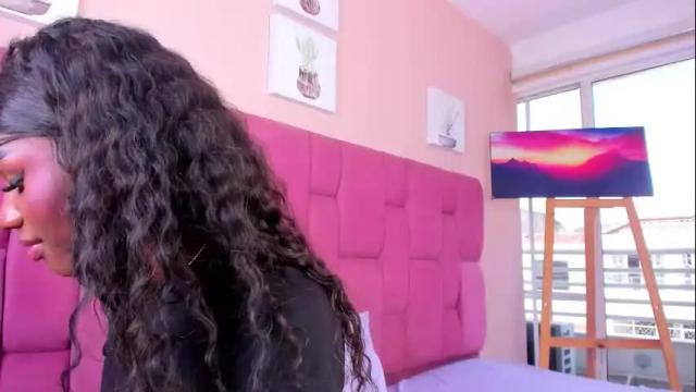 Image 2 of sweet_stacie Stream on Chaturbate on 29 days ago