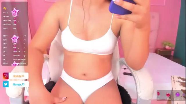 Image 11 of sweet_starxx Stream on Chaturbate on 2 months ago