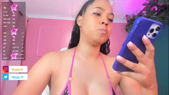 Image 7 of sweet_starxx Stream on Chaturbate on 1 month ago
