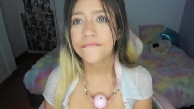Image 11 of sweet_stephaniee Stream on Chaturbate on 8 days ago