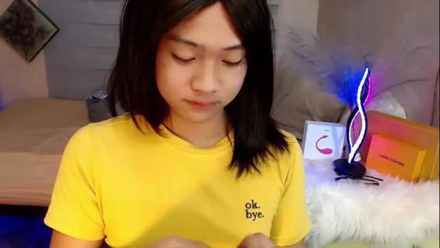 Image 11 of sweet_tenshi Stream on Chaturbate on 3 months ago