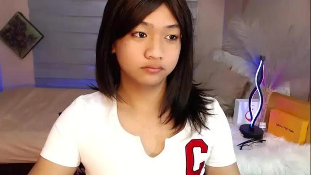 Image 3 of sweet_tenshi Stream on Chaturbate on 3 months ago