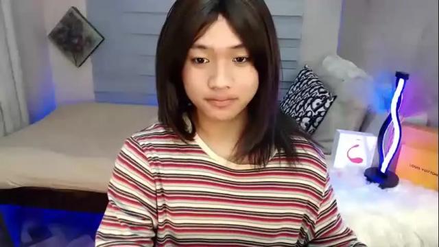 Image 8 of sweet_tenshi Stream on Chaturbate on 3 months ago
