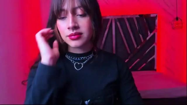 Image 12 of sweet_venus4 Stream on Chaturbate on 23 days ago