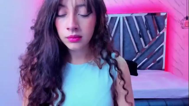 Image 7 of sweet_venus4 Stream on Chaturbate on 19 days ago