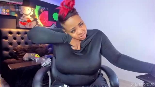 Image 2 of sweet_vickyxx Stream on Chaturbate on 14 months ago
