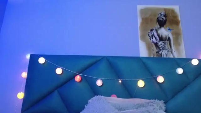 Image 10 of sweet_violleta Stream on Chaturbate on 19 months ago