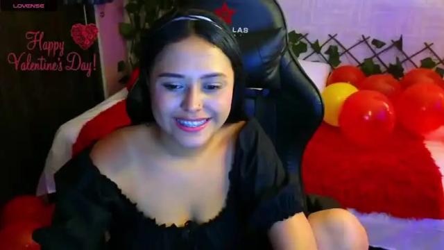 Image 10 of sweet_xue18 Stream on Chaturbate on 18 months ago