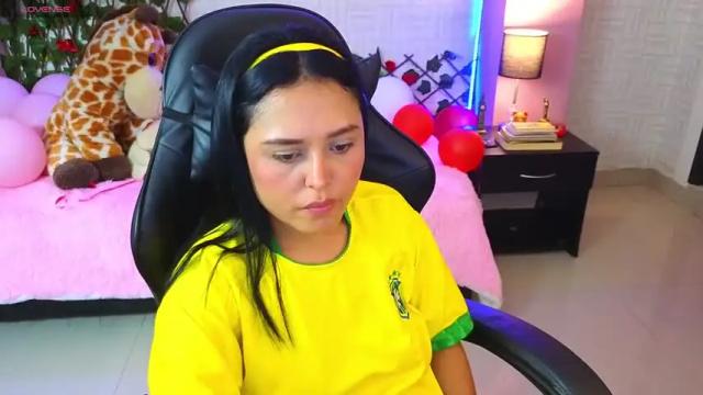 Image 8 of sweet_xue18 Stream on Chaturbate on 17 months ago