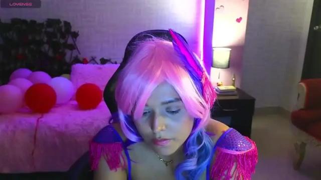 Image 2 of sweet_xue18 Stream on Chaturbate on 17 months ago