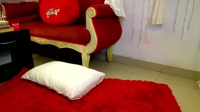 Image 3 of sweet_xue18 Stream on Chaturbate on 17 months ago