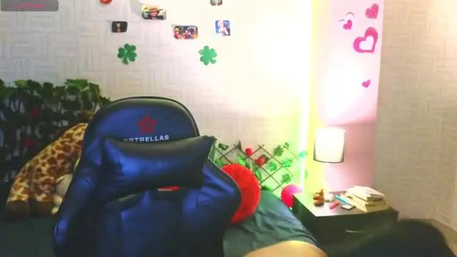 Thumbnail 3, sweet_xue18's Stream at Chaturbate, 17 months ago
