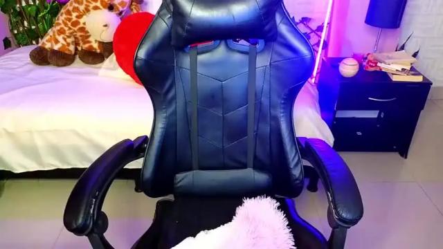 Thumbnail 1, sweet_xue18's Stream at Chaturbate, 16 months ago
