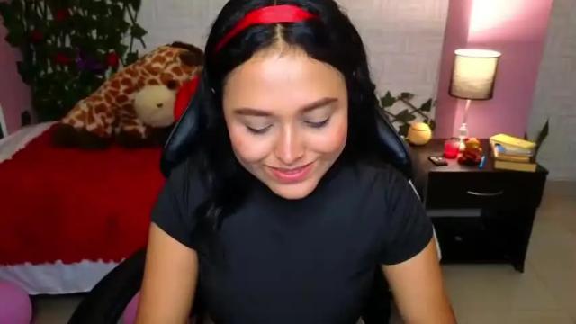 Thumbnail 2, sweet_xue18's Stream at Chaturbate, 16 months ago