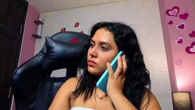 Image 12 of sweet_xue18 Stream on Chaturbate on 16 months ago